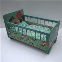 Großes Puppenbett "Leuchtendes Beet"   