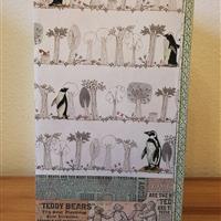 Großer Puppenschrank "Tierporträts"