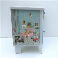 Kinderkommode "Im Kinderzimmer"  