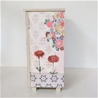 Puppenschrank "Kimonostoffe"  