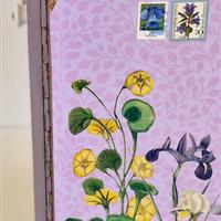 Puppenschrank "Frühling im Garten"